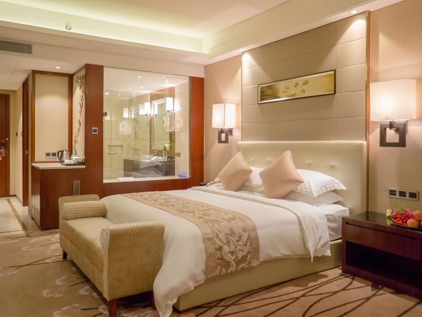 Longyatt Hotel 포산 시 외부 사진